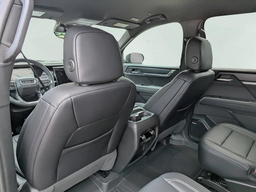 Used 2026 GMC Acadia Elevation w/ Black Edition FWD image 15