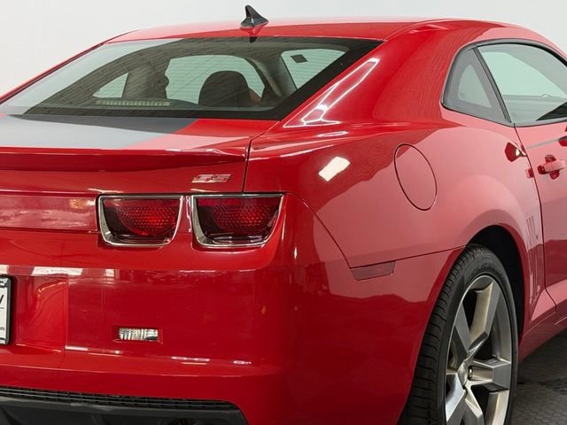 Used 2010 Chevrolet Camaro SS w/ RS Package RWD image 12