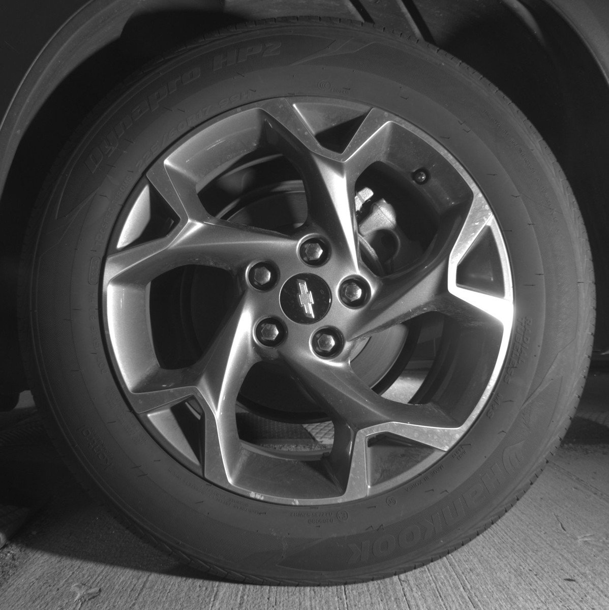 Used 2025 Chevrolet Trax LT FWD image 14