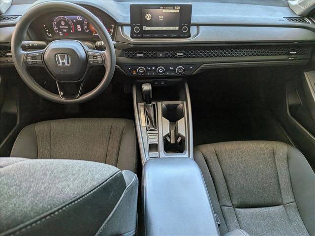 Used 2023 Honda Accord EX image 16