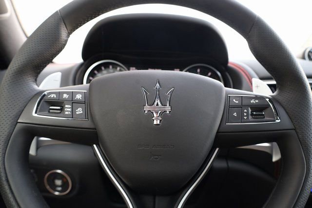 New 2024 Maserati Levante GT Ultima image 16