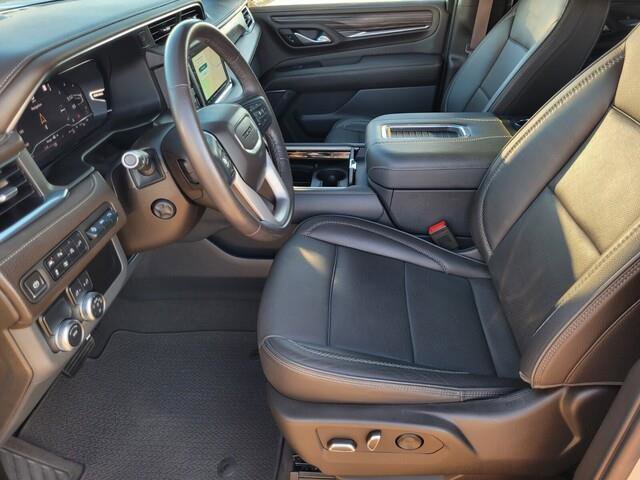 Used 2022 GMC Yukon Denali image 30