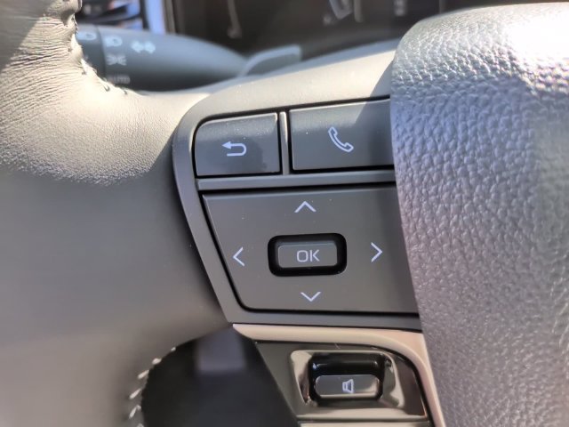 New 2026 Toyota Camry SE w/ Multimedia Upgrade Package AWD/4WD image 16
