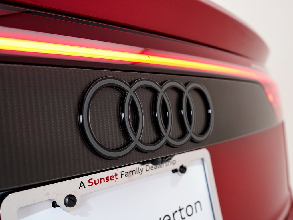 New 2025 Audi RS Q8 performance image 39