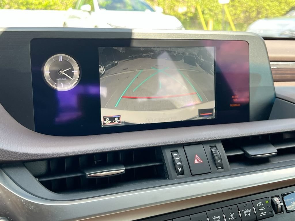 Certified 2021 Lexus ES 350 w/ Premium Package FWD image 16