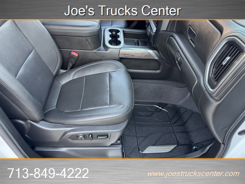 Used 2021 Chevrolet Silverado 3500 LTZ w/ LTZ Convenience Package AWD/4WD image 28