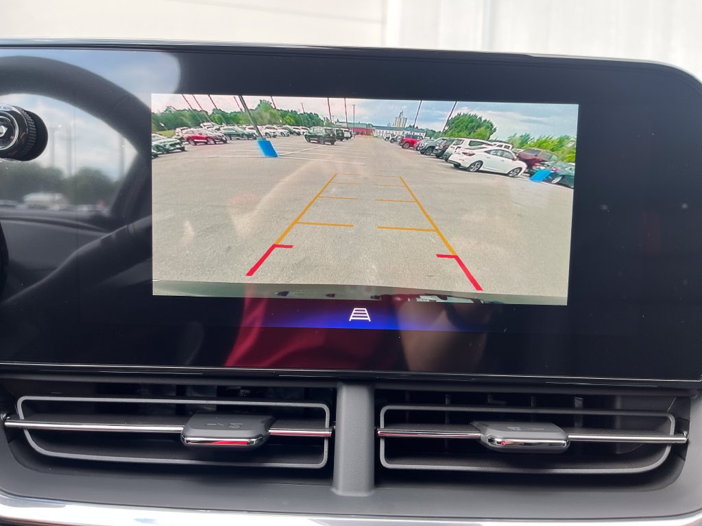 New 2026 Chevrolet Trax RS w/ Driver Confidence Package FWD image 20