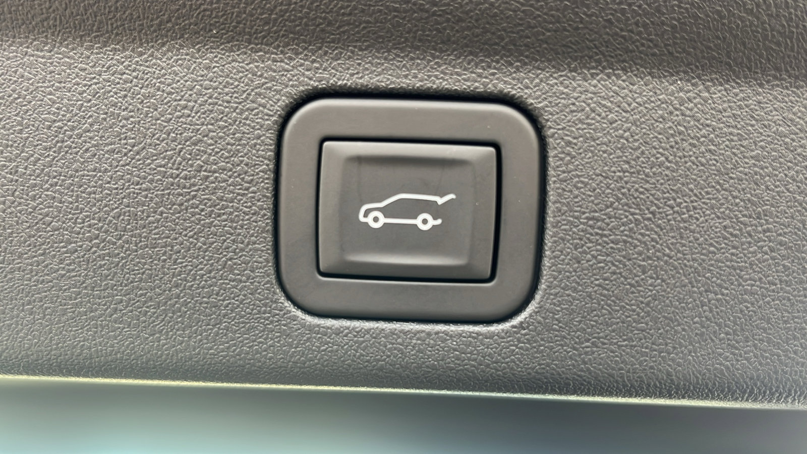 New 2025 Cadillac Escalade IQ Luxury 2 image 50