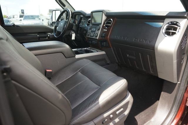Used 2015 Ford F250 Lariat w/ Lariat Ultimate Package AWD/4WD image 18