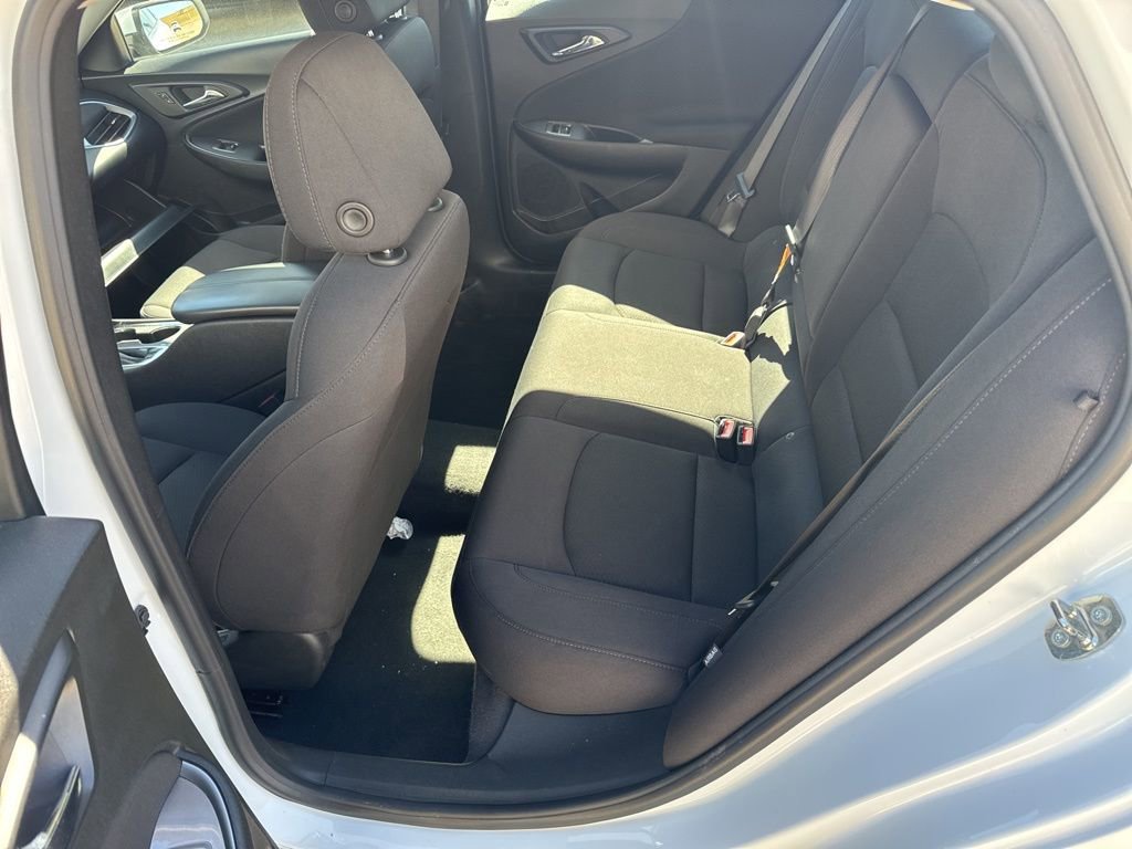 Used 2023 Chevrolet Malibu LT image 11