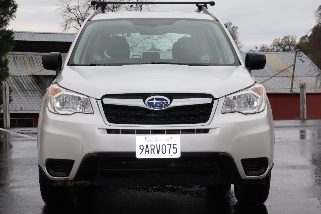Used 2015 Subaru Forester 2.5i w/ Alloy Wheel Package image 3