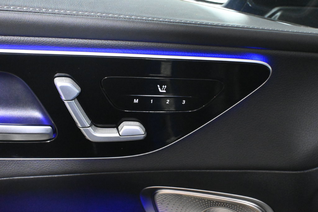 Certified 2026 Mercedes-Benz GLC 300 4MATIC image 26