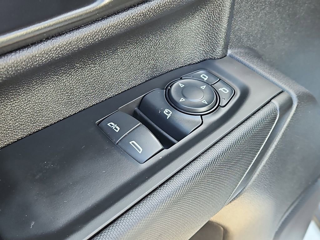 Used 2024 GMC Sierra 3500 Pro w/ Convenience Package image 20