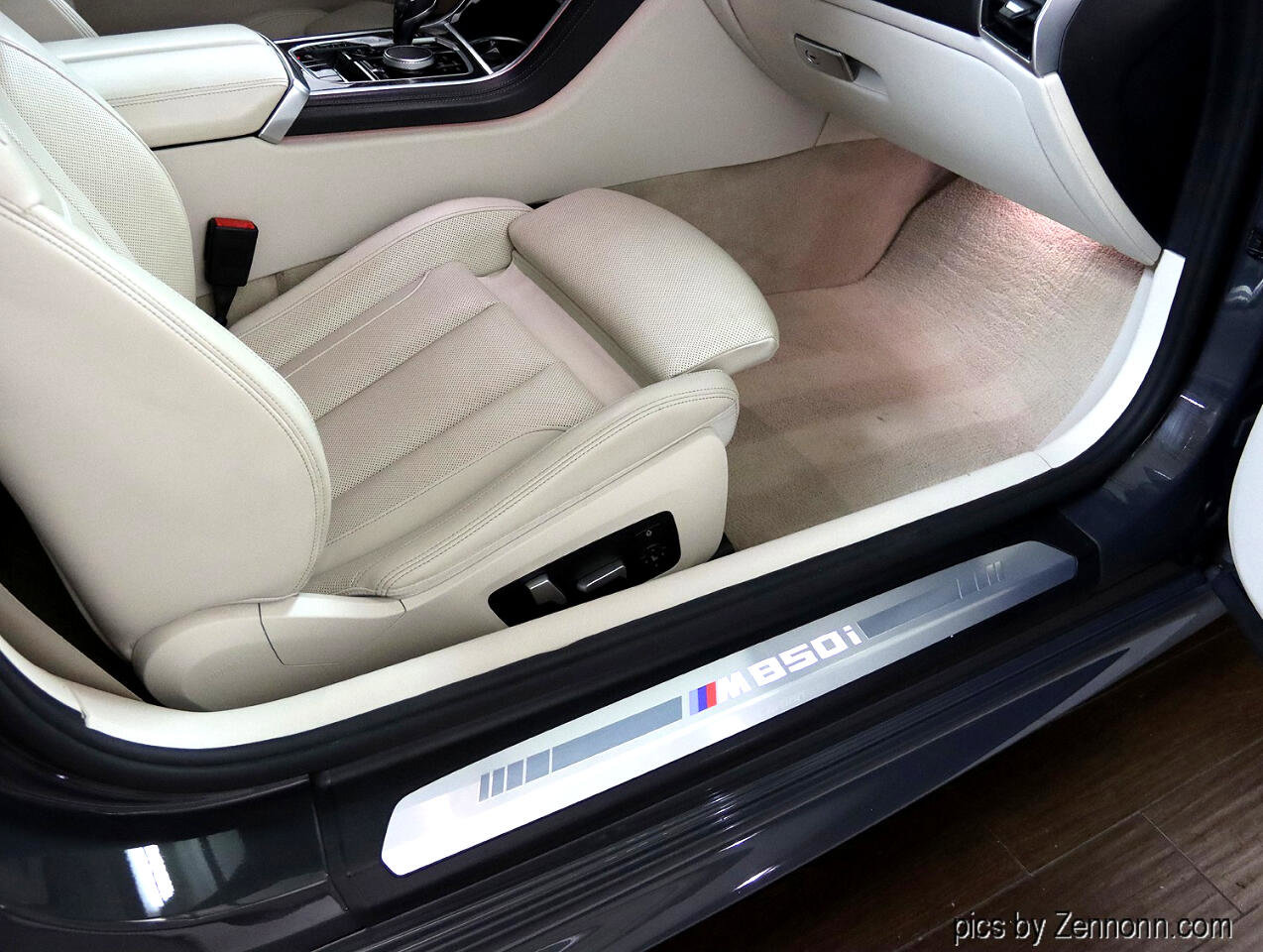 Used 2021 BMW M850i xDrive Convertible image 35