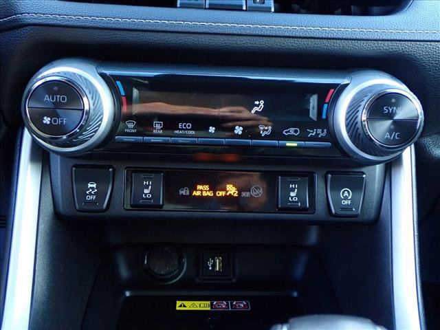 Used 2023 Toyota RAV4 XLE Premium image 18