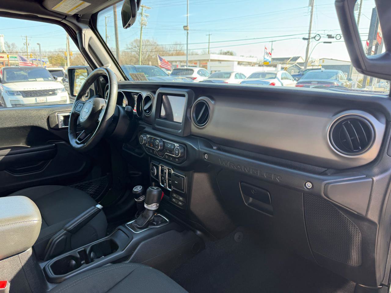 Used 2020 Jeep Wrangler Unlimited Sport image 19