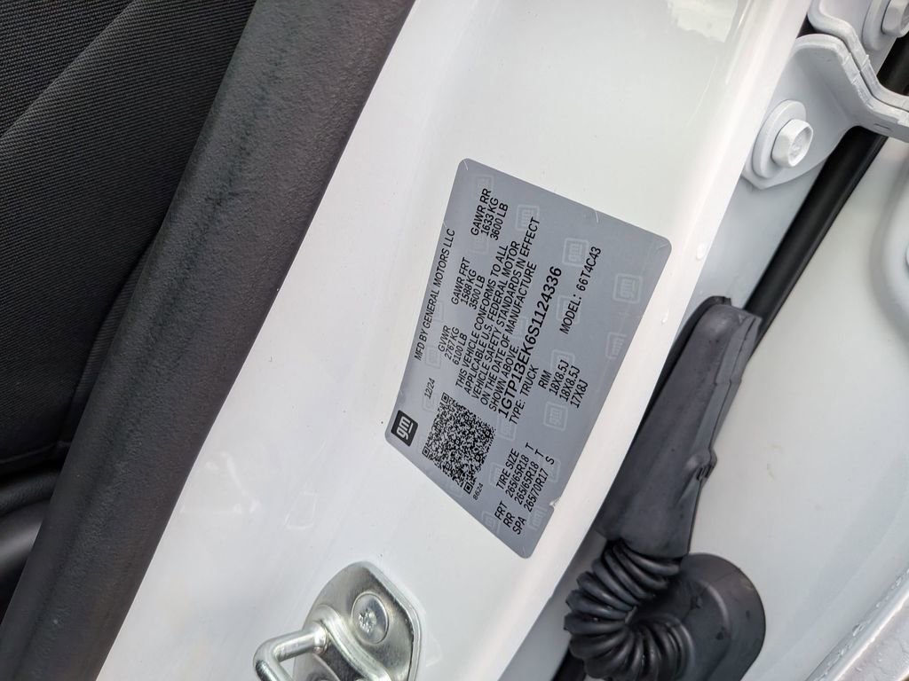 Certified 2025 GMC Canyon Elevation w/ Convenience Package image 32