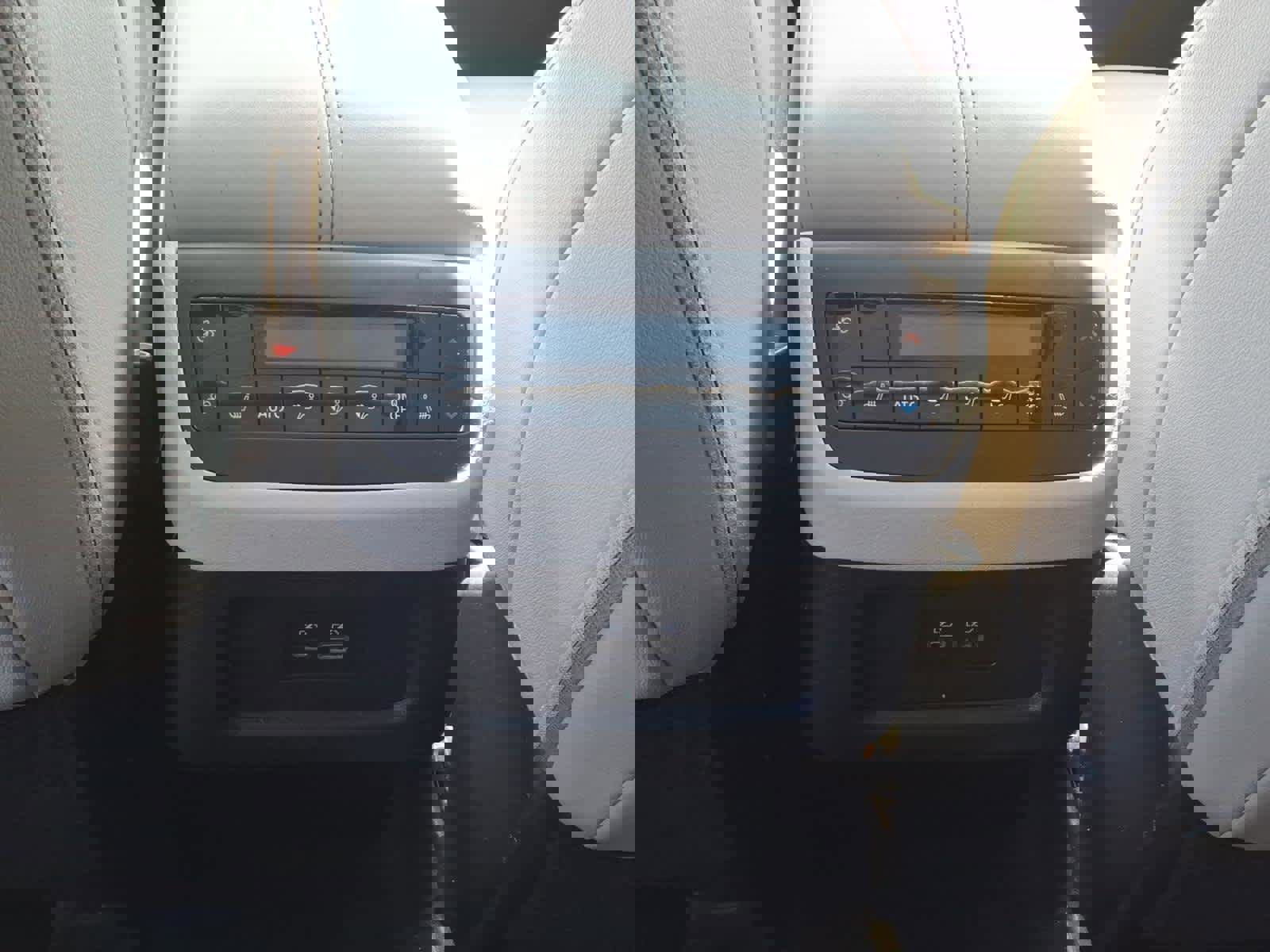 Certified 2024 Nissan Pathfinder SL w/ SL Premium Package image 17