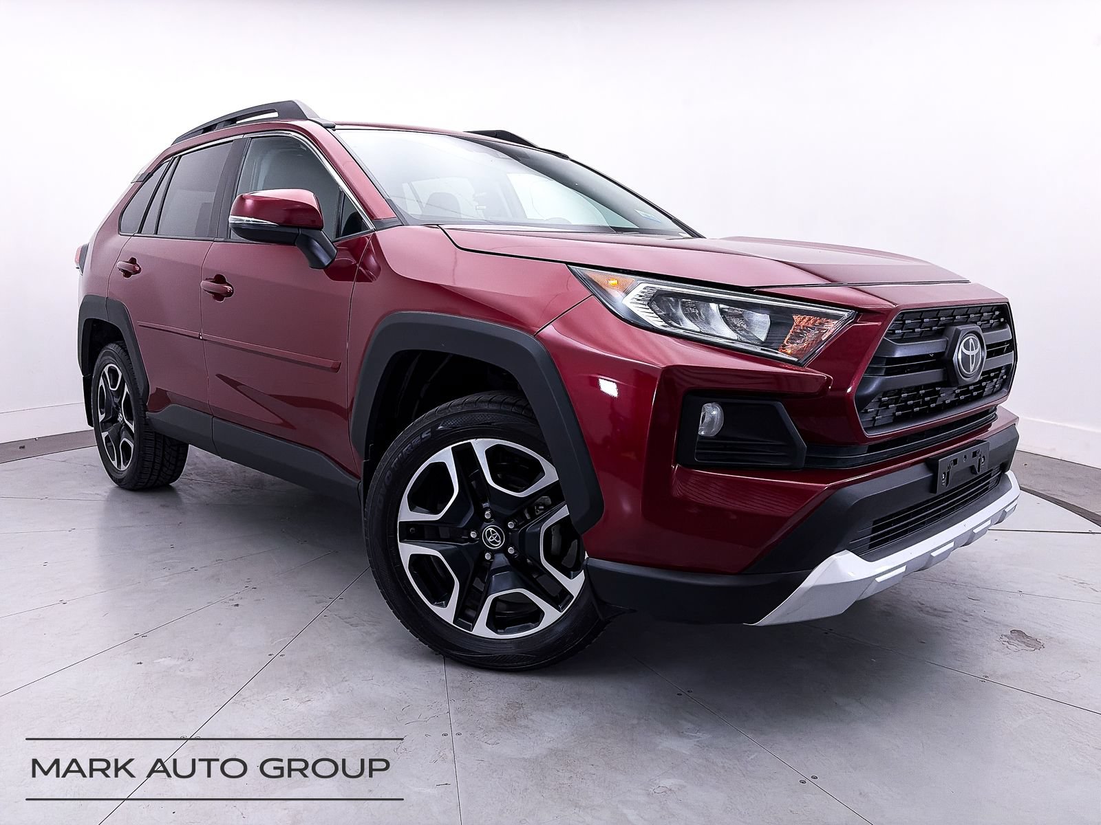 Used 2019 Toyota RAV4 Adventure w/ Cold Weather Package AWD/4WD image 1
