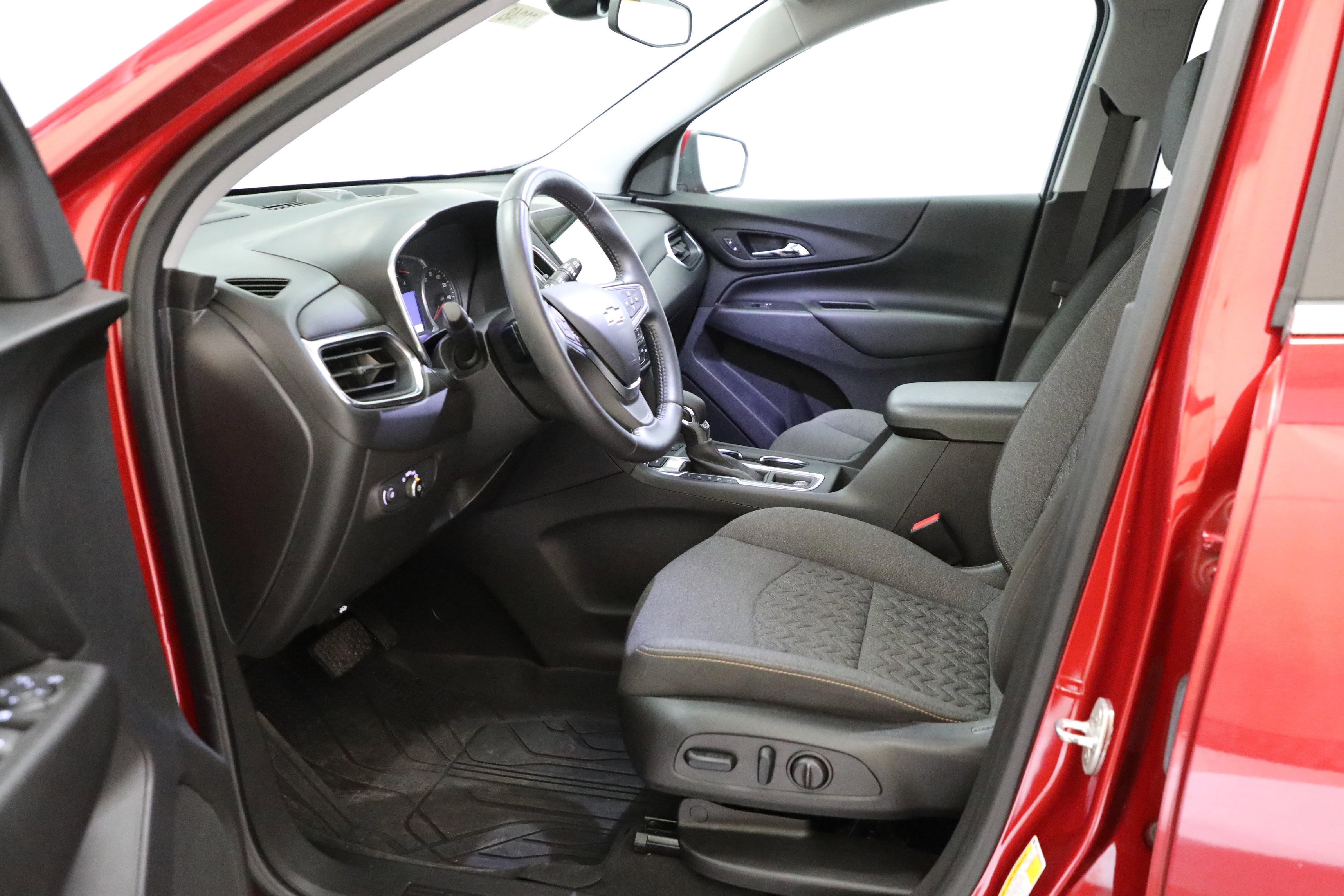 Certified 2022 Chevrolet Equinox LT image 11