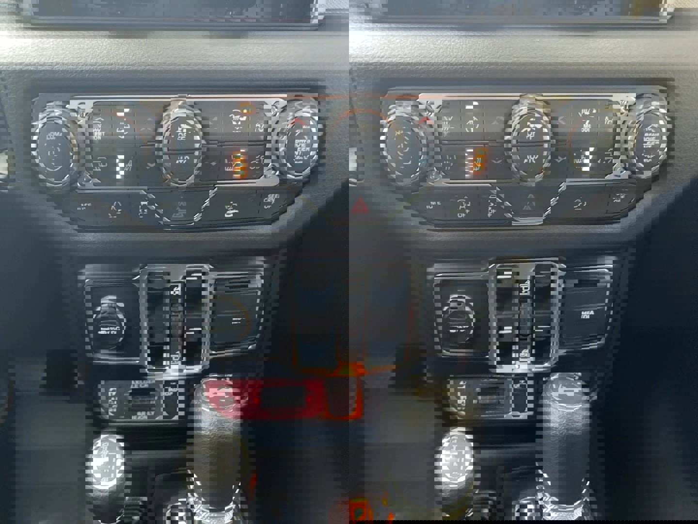 New 2026 Jeep Wrangler Unlimited Sport image 25