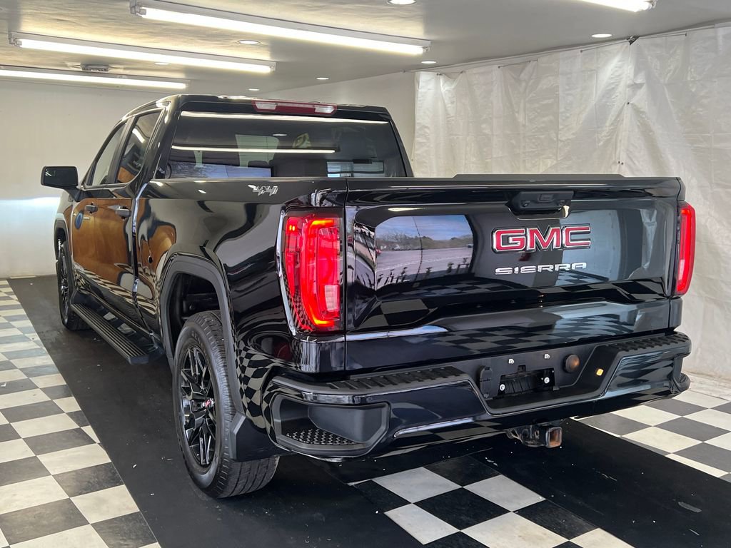Used 2024 GMC Sierra 1500 Pro w/ Graphite Edition AWD/4WD image 9