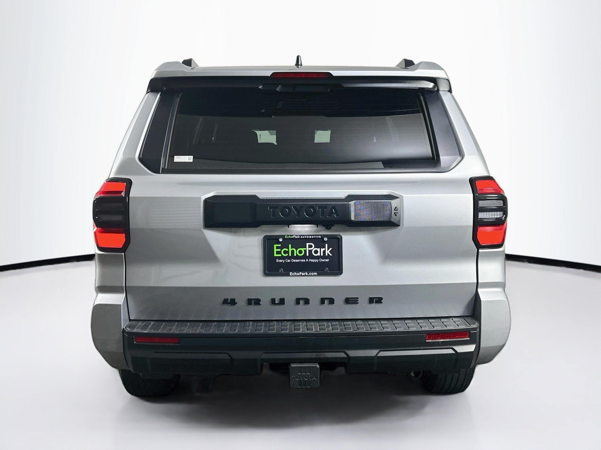 Used 2026 Toyota 4Runner SR5 AWD/4WD image 7
