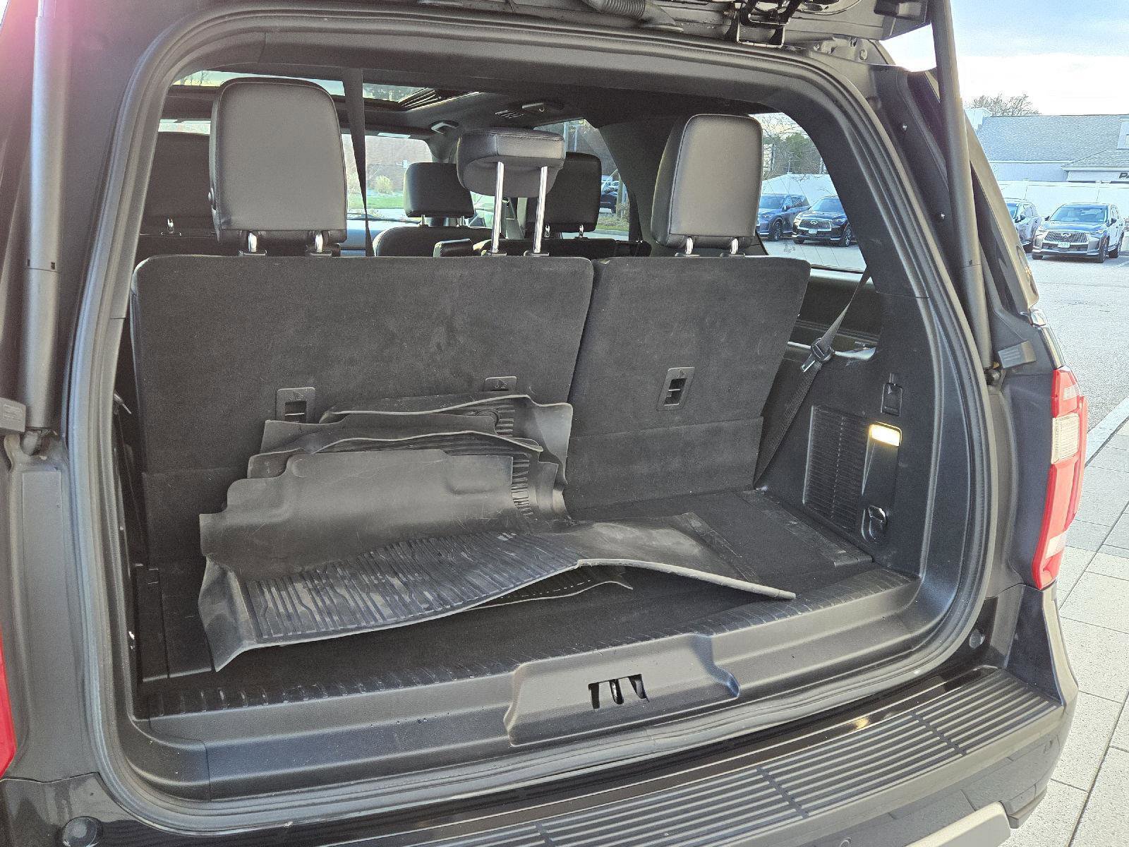 Used 2021 Ford Expedition XLT image 20