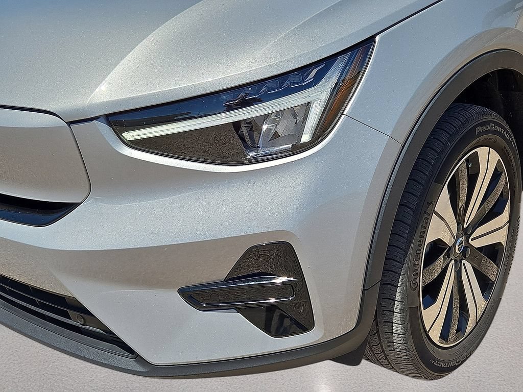 Certified 2023 Volvo C40 Recharge Core AWD/4WD image 10