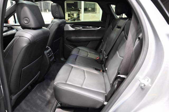 Used 2025 Cadillac XT5 Premium Luxury image 12