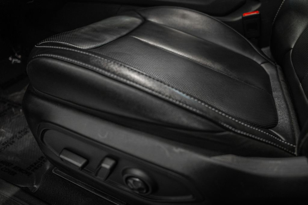 Used 2024 Jeep Grand Cherokee L Limited w/ Luxury Tech Group II image 45