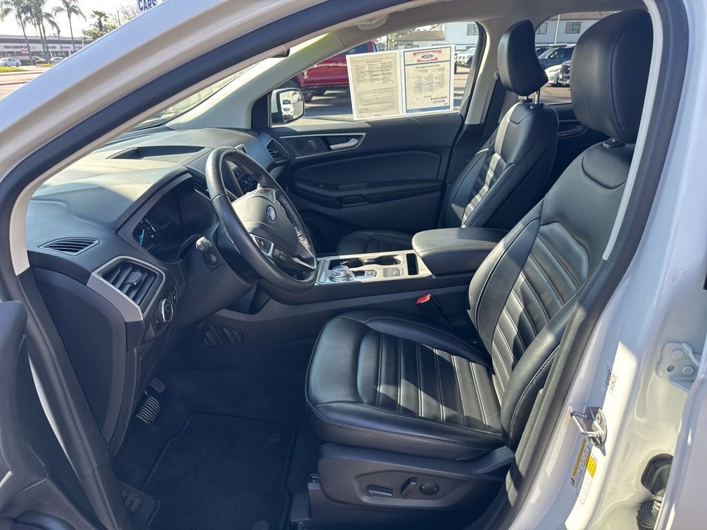 Used 2024 Ford Edge SEL w/ Convenience Package image 14