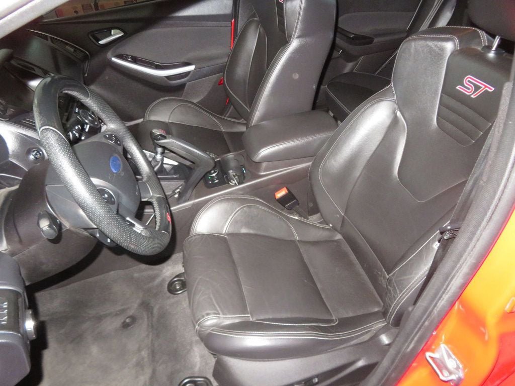 Used 2013 Ford Focus ST FWD image 18