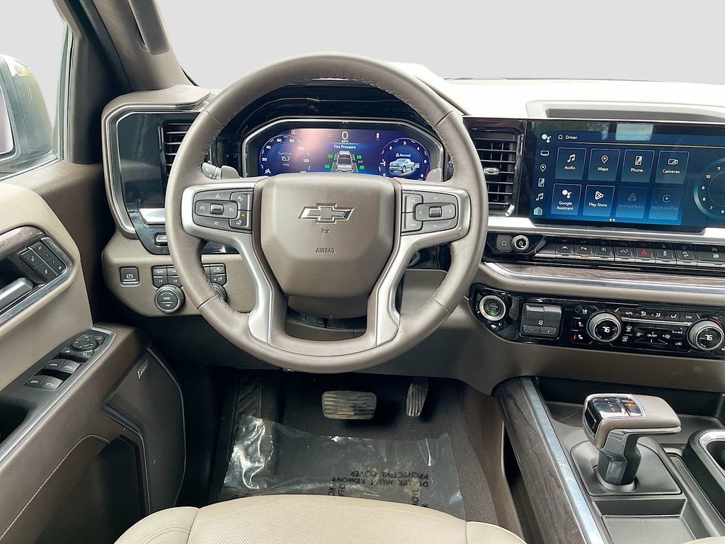 Used 2024 Chevrolet Silverado 1500 LTZ w/ Technology Package AWD/4WD image 22