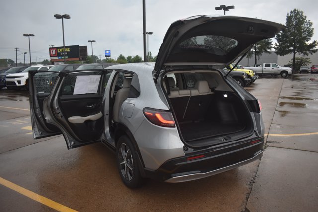 Used 2024 Honda HR-V EX-L image 16