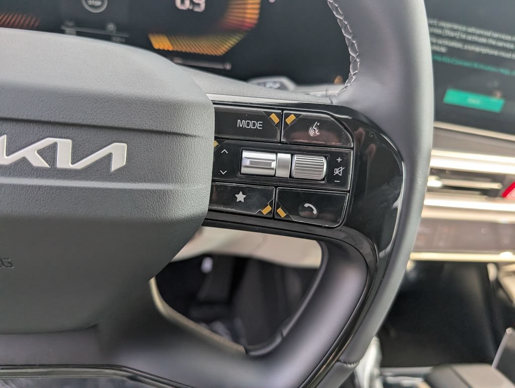 New 2026 Kia Sorento S AWD/4WD image 17