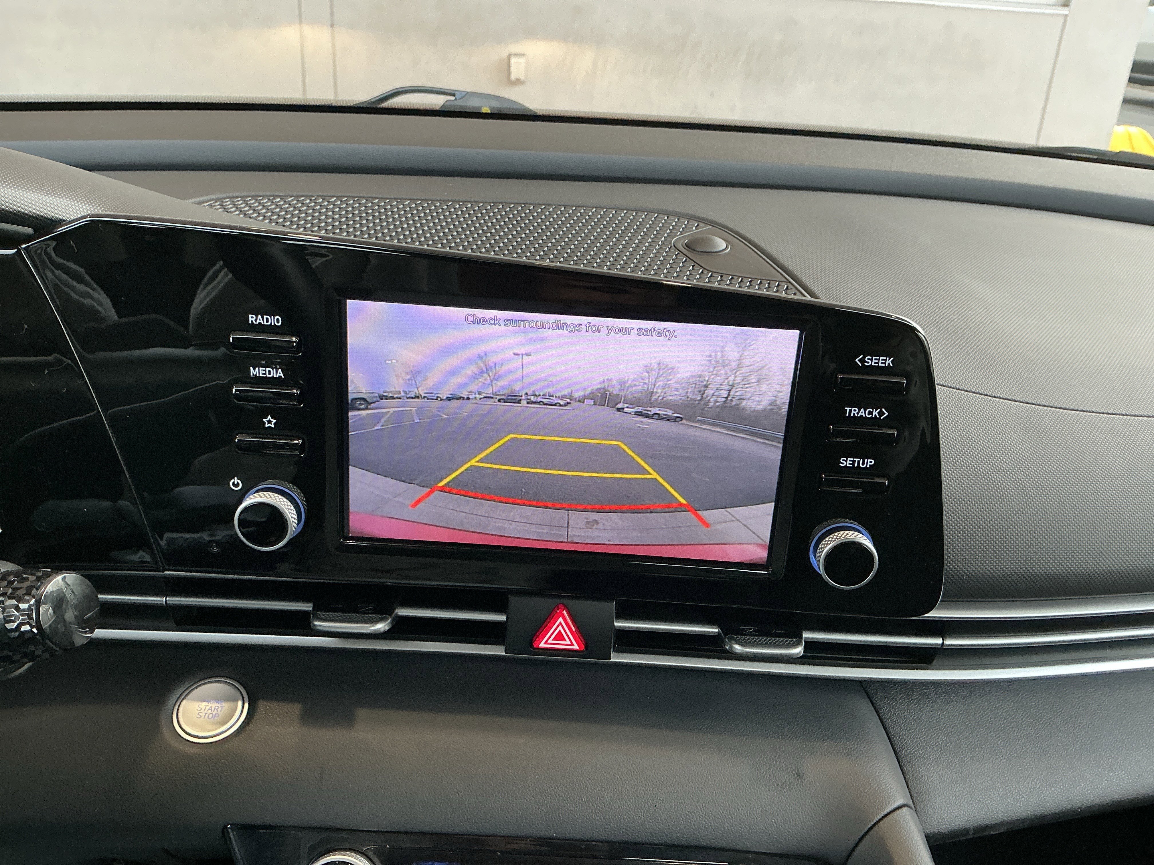 Used 2022 Hyundai Elantra SEL w/ Convenience Package image 10