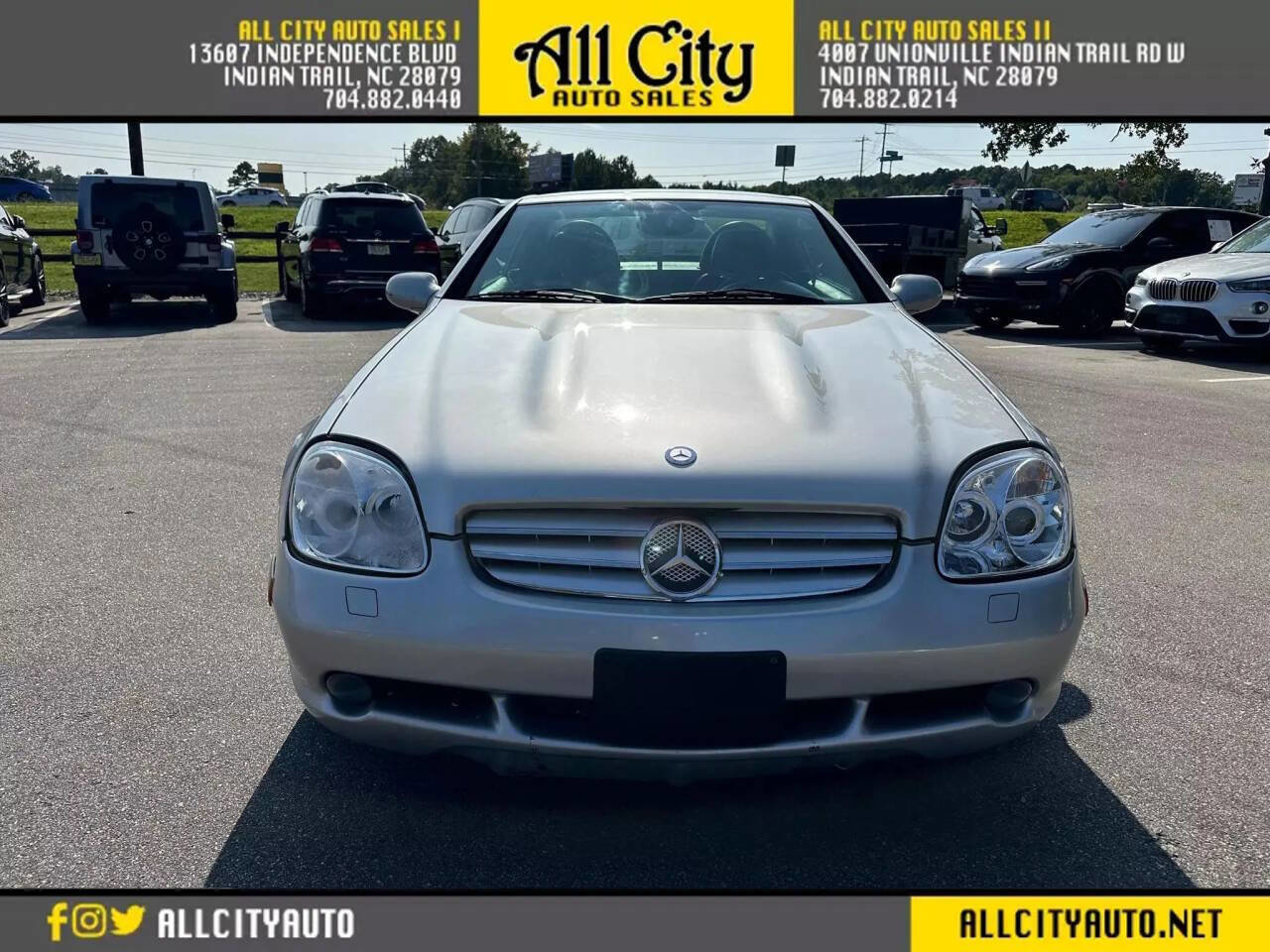 Used 1999 Mercedes-Benz SLK 230 image 2