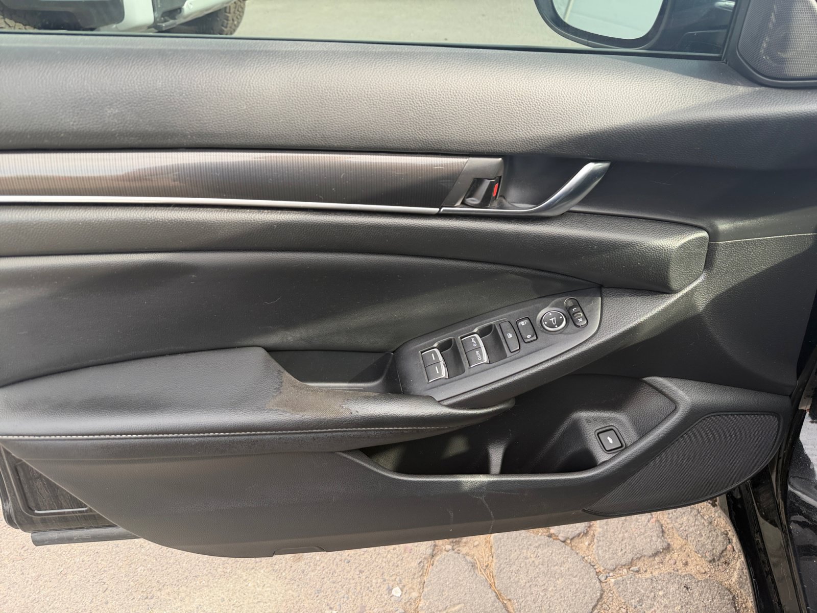 Used 2022 Honda Accord Sport image 13