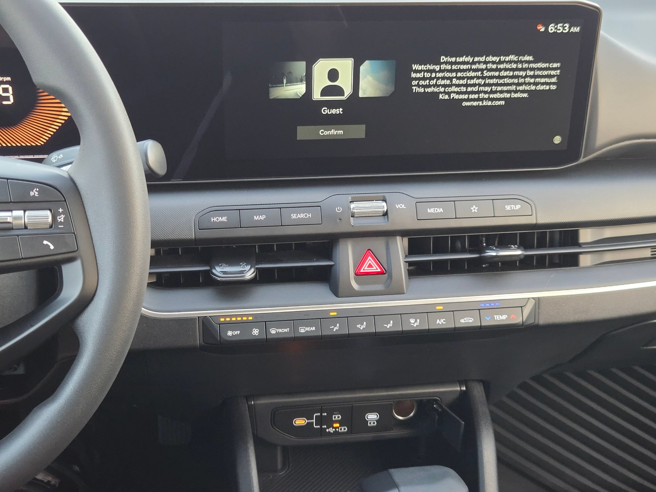 New 2026 Kia K4 FWD image 26