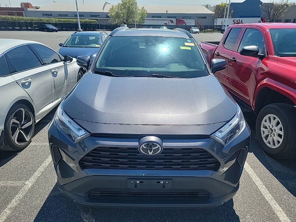 Used 2023 Toyota RAV4 XLE w/ Convenience Package image 13