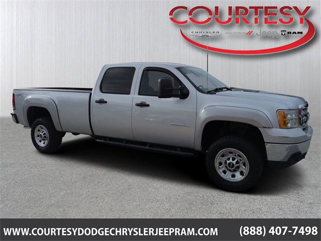 Used 2014 GMC Sierra 2500 W/T w/ Snow Plow Prep Package image 1