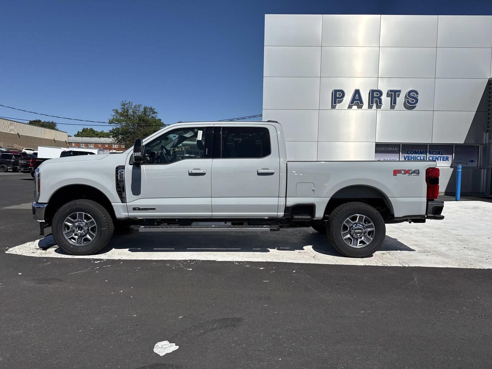 New 2026 Ford F250 Lariat w/ FX4 Off-Road Package AWD/4WD image 6