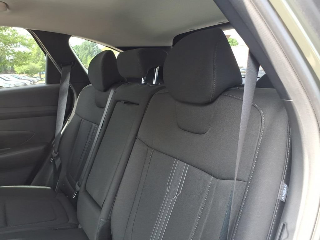 New 2026 Hyundai Tucson SEL Plus FWD image 12