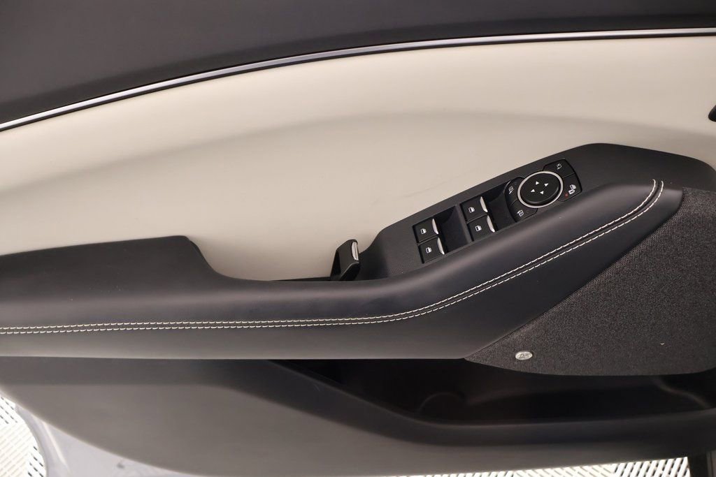 Used 2024 Ford Mustang Mach-E Premium image 16