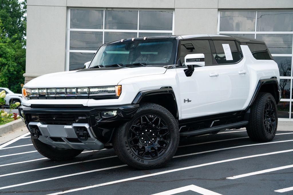 Used 2025 GMC Hummer EV 2X AWD/4WD image 2
