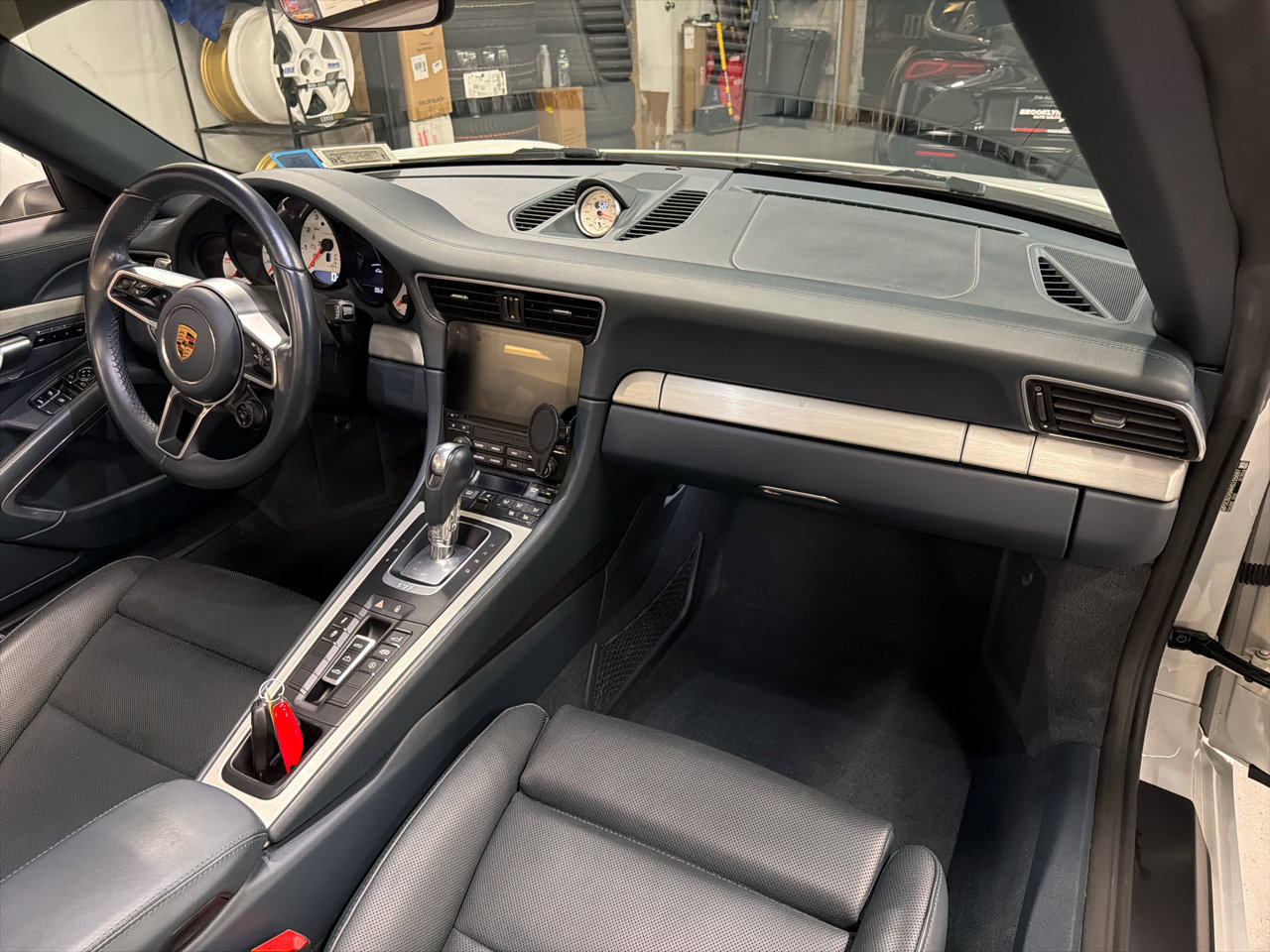 Used 2017 Porsche 911 Carrera S image 18