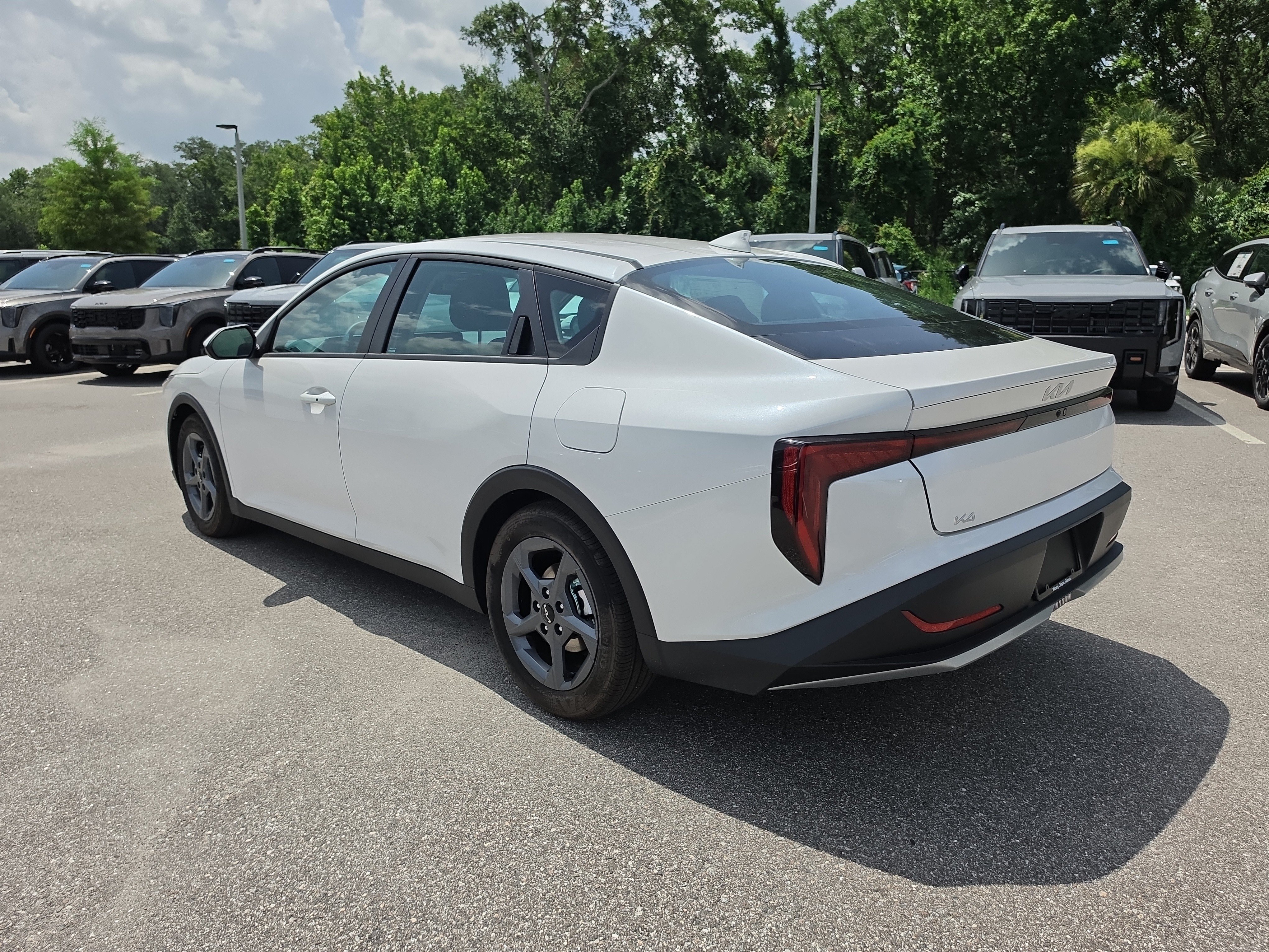 New 2026 Kia K4 FWD image 6