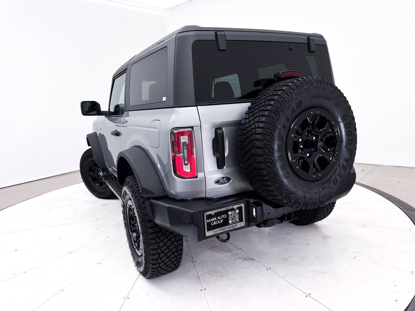 Used 2023 Ford Bronco Wildtrak image 7