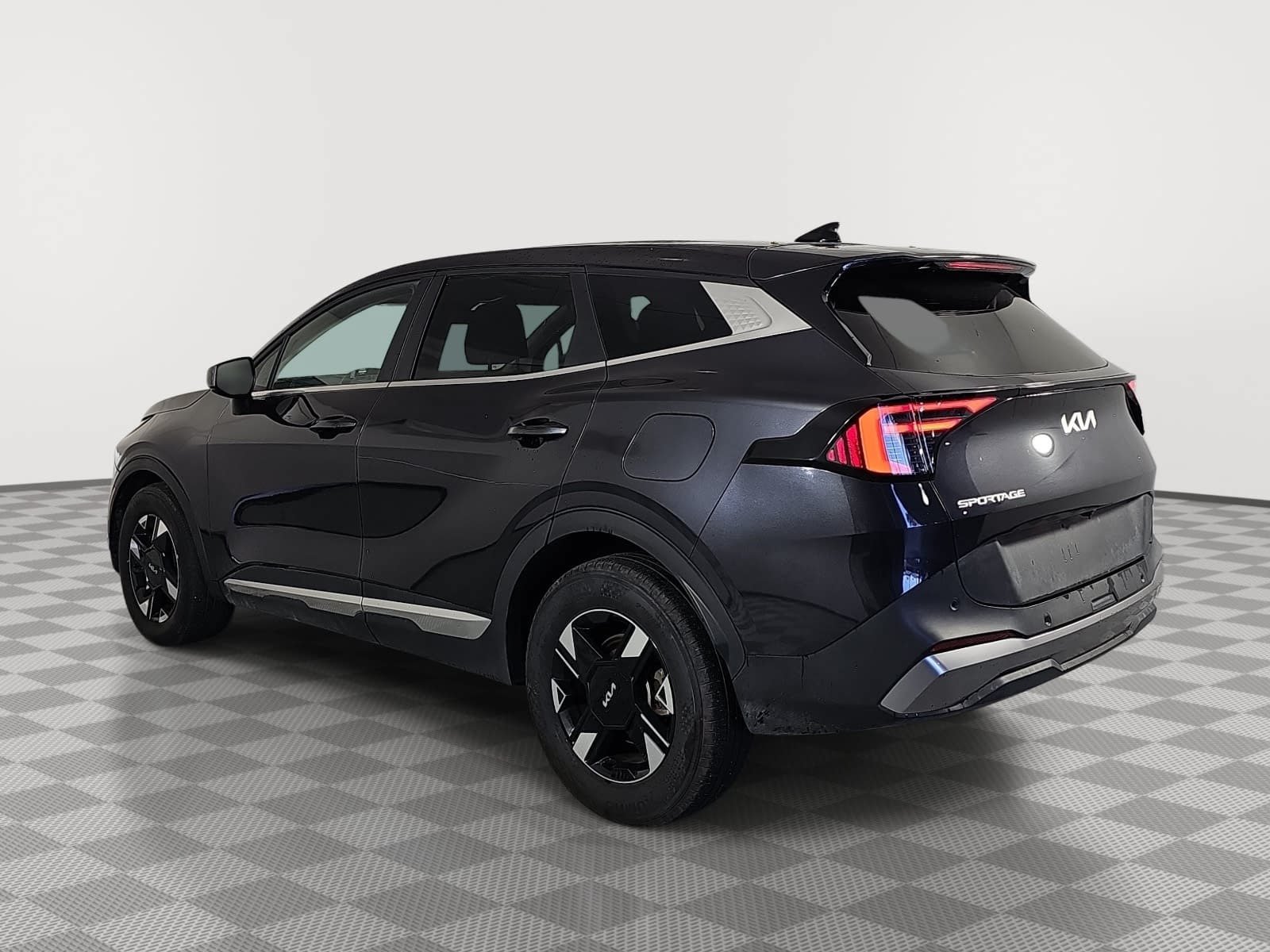 Used 2026 Kia Sportage LX FWD image 6